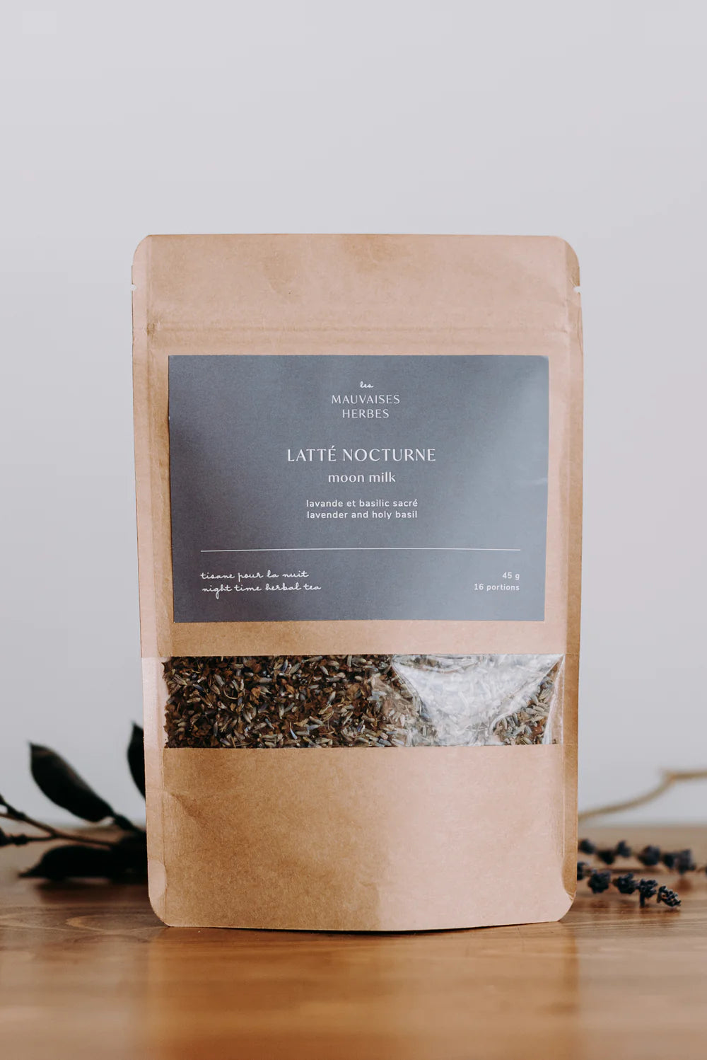 Latté nocturne bleu - Lavande et Basilic sacré