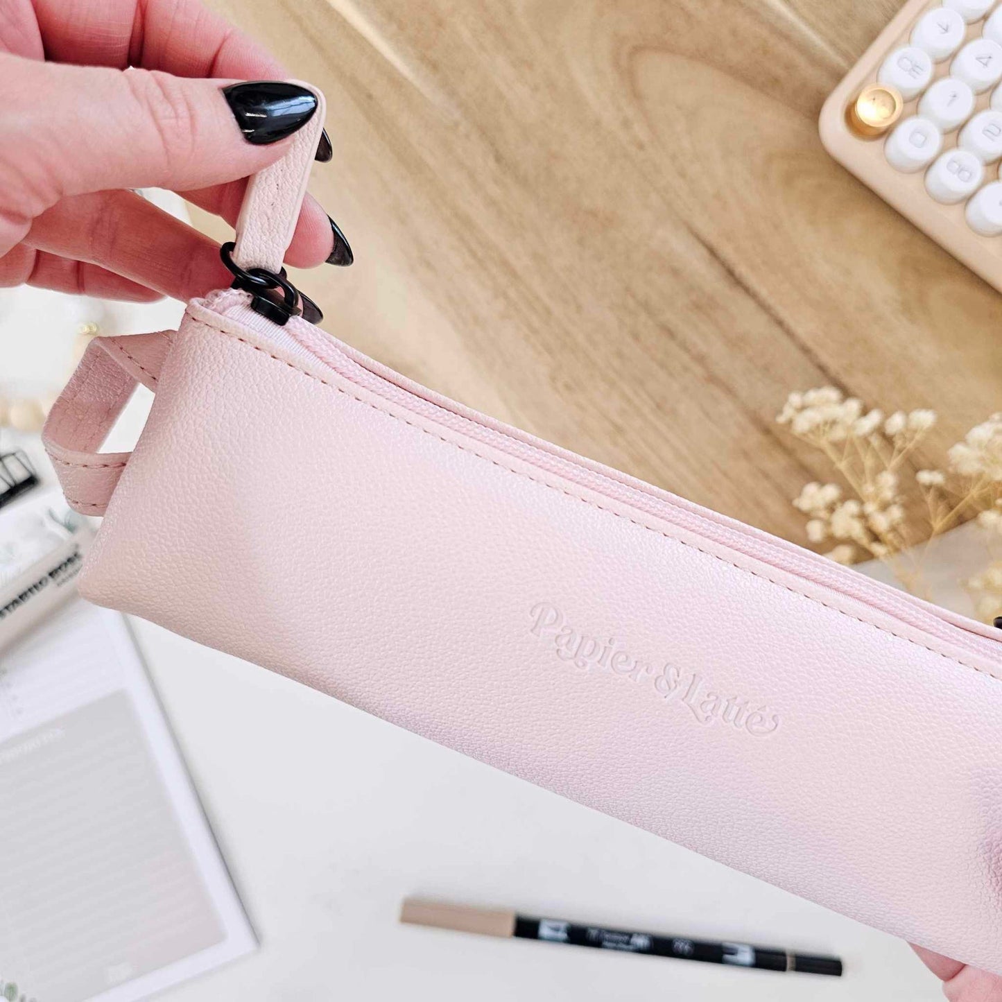 Étui à crayons en cuir vegan