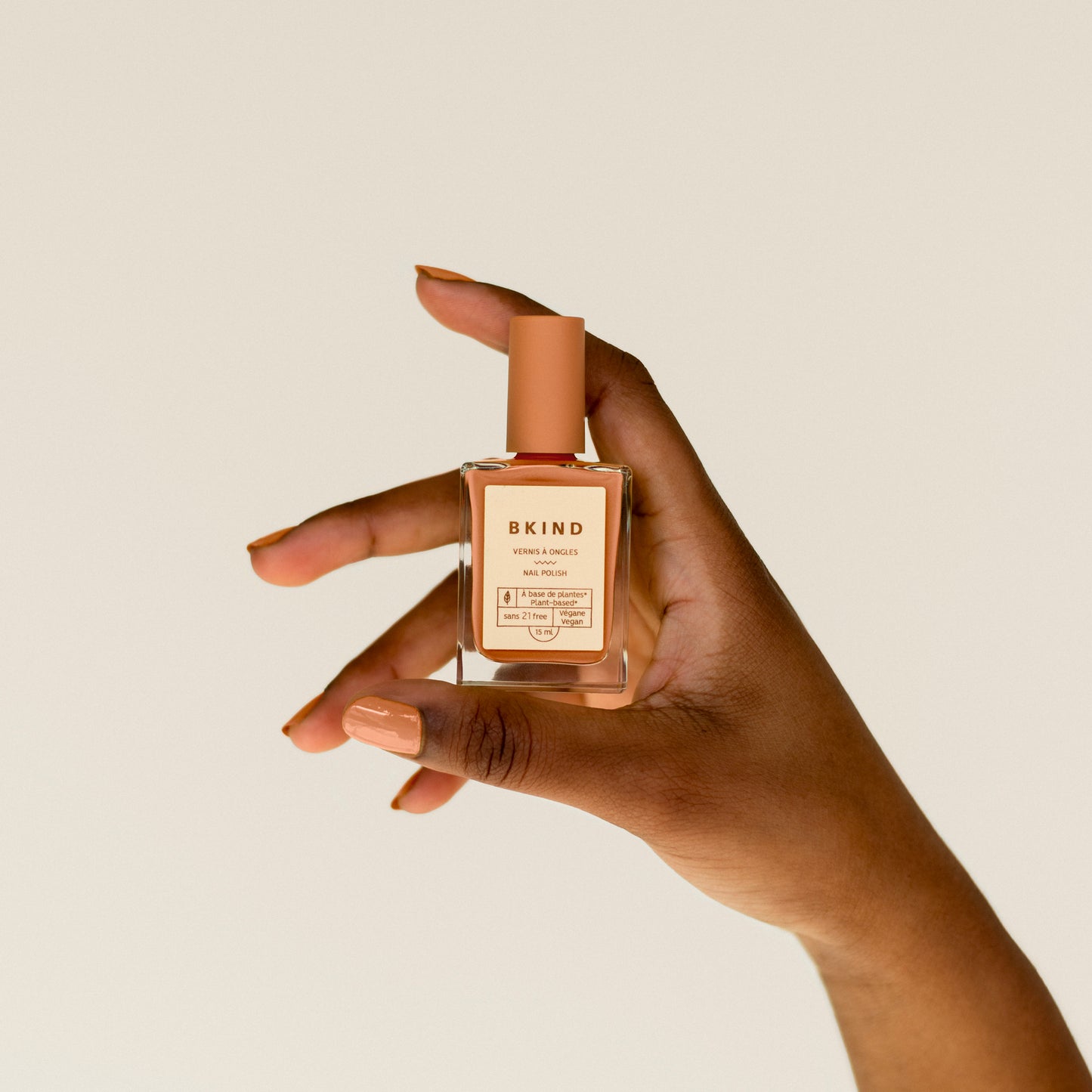 Vernis à ongle exempt de 21 ingrédients toxiques - DURABLES