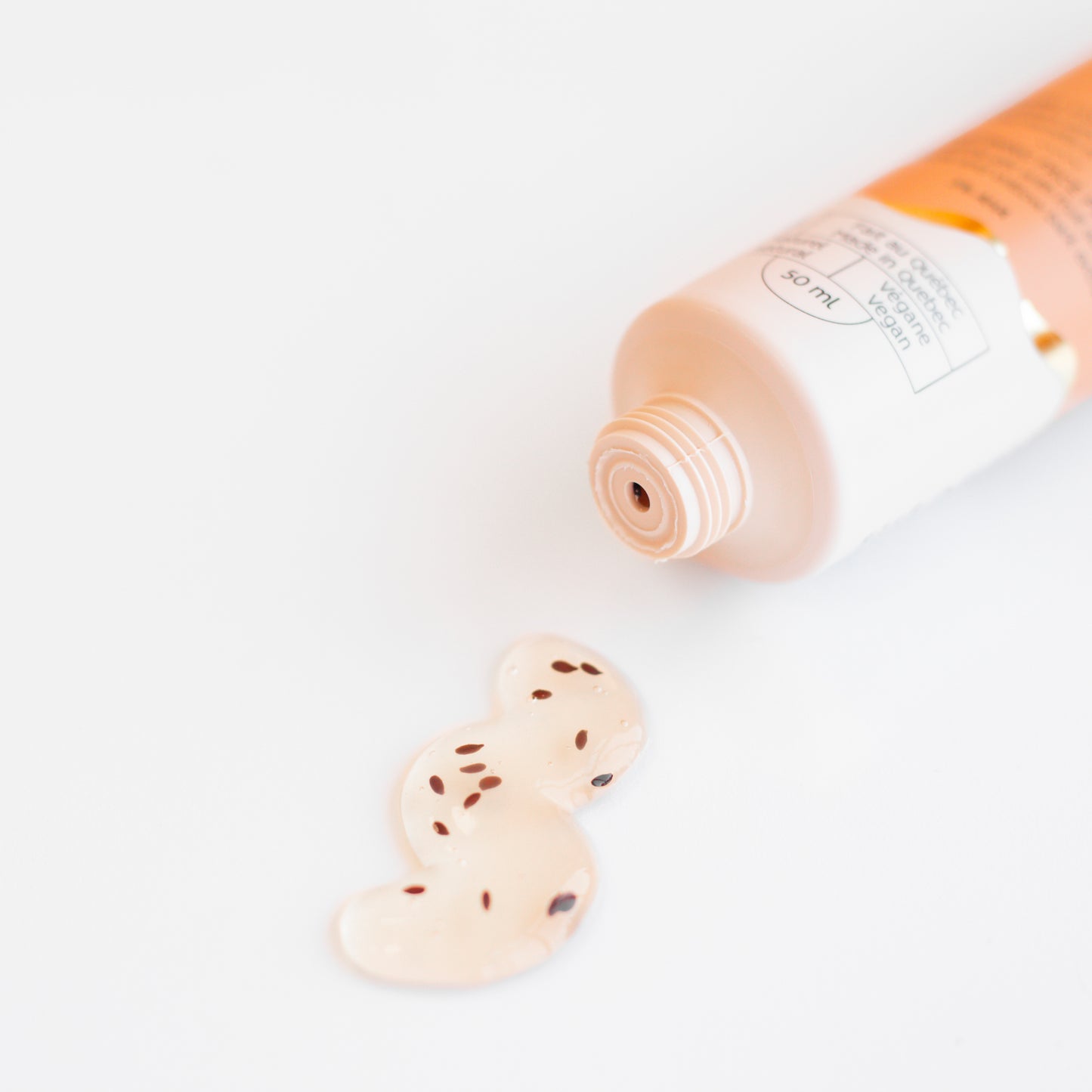 Masque visage exfoliant tonifiant avec AHA et BHA