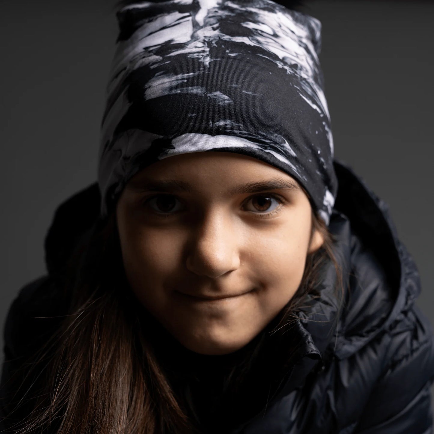 Tuque avec Pompon - B & W