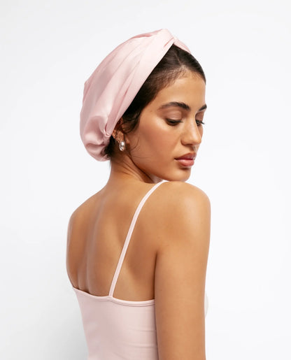 Bonnet de satin