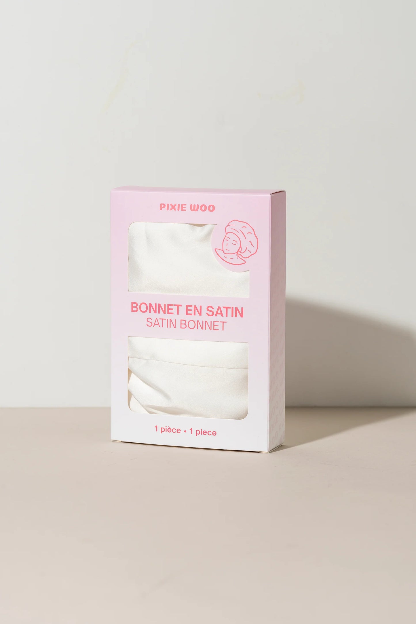 Bonnet de satin