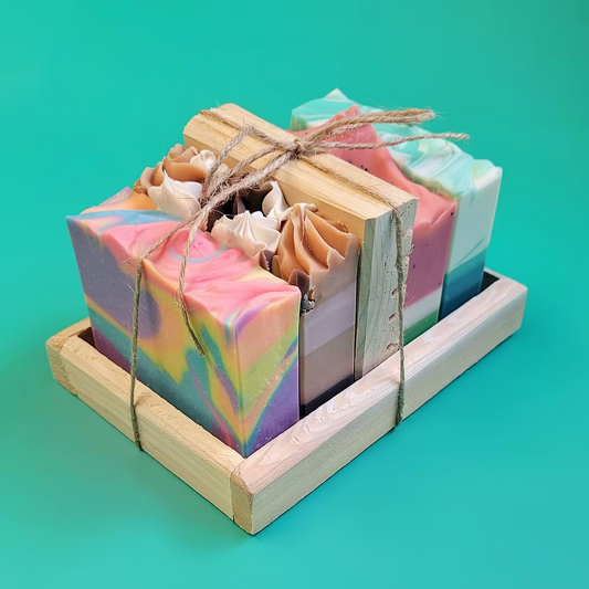 Plateau de 4 savons et porte-savon en bois