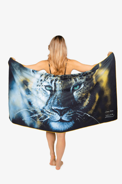Serviette de plage Léopard ''Regarde-moi'' XL - Collection Laurie Marois